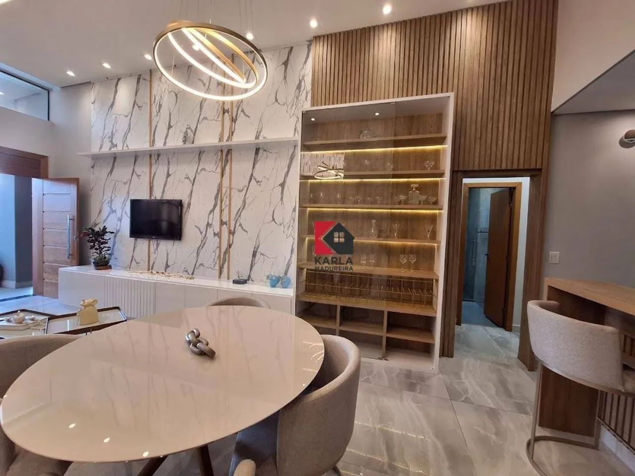 CASA LUNDCEA 03 QUARTOS E LOTE DE 300 M²!!