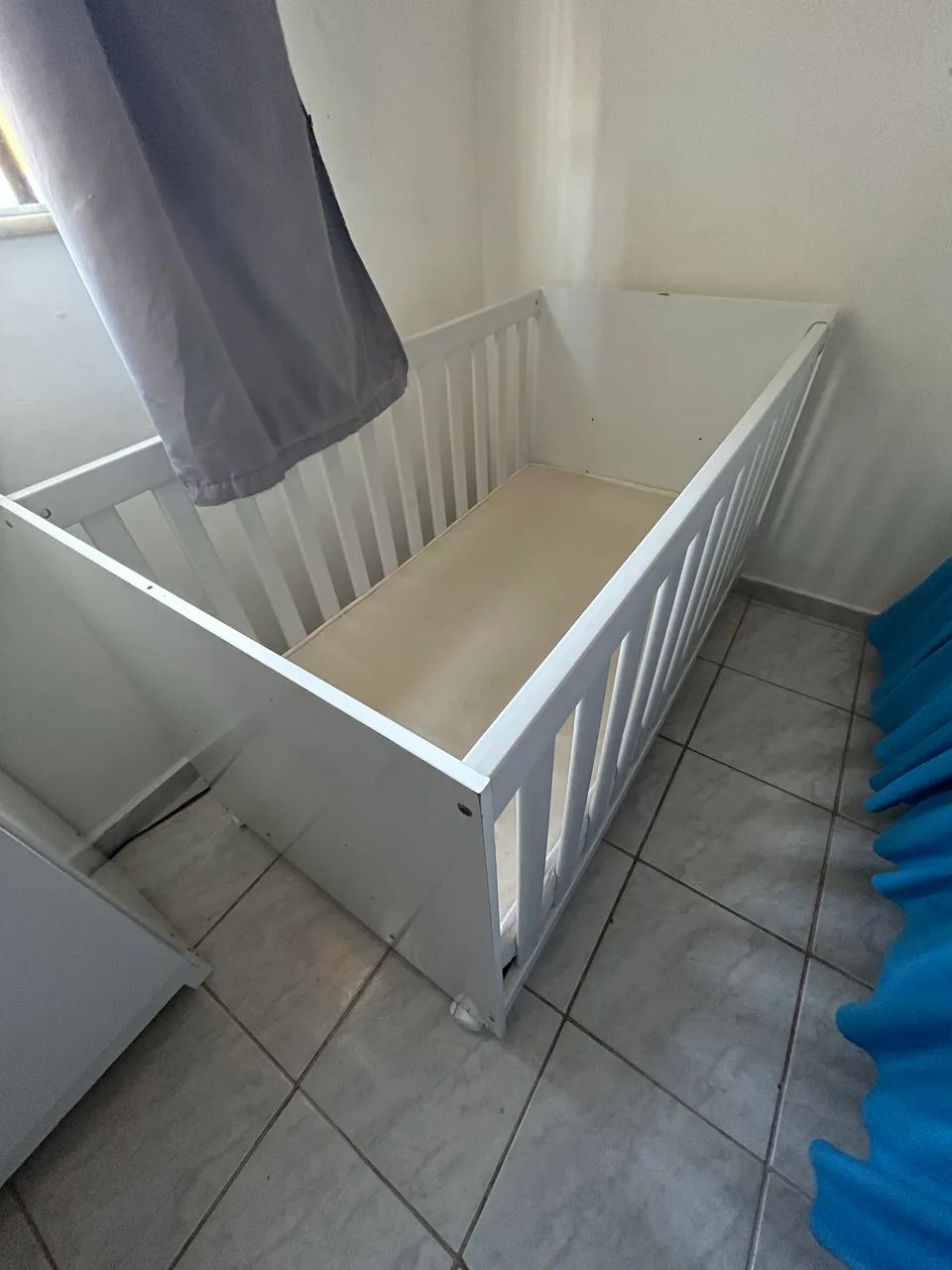 Vendo berço, Carrinho de bebê e bebê conforto. - Foto 4