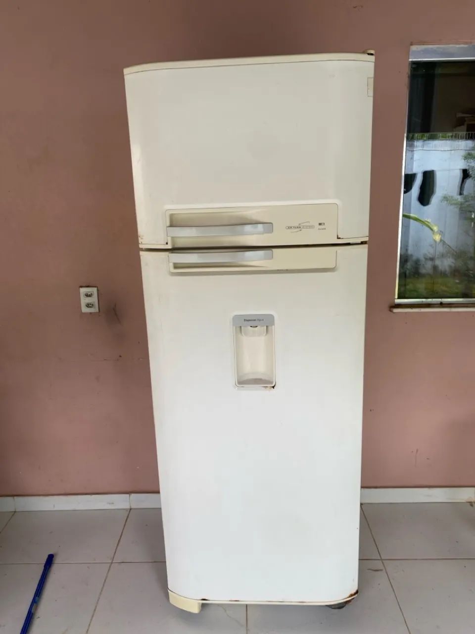 Geladeira electrolux