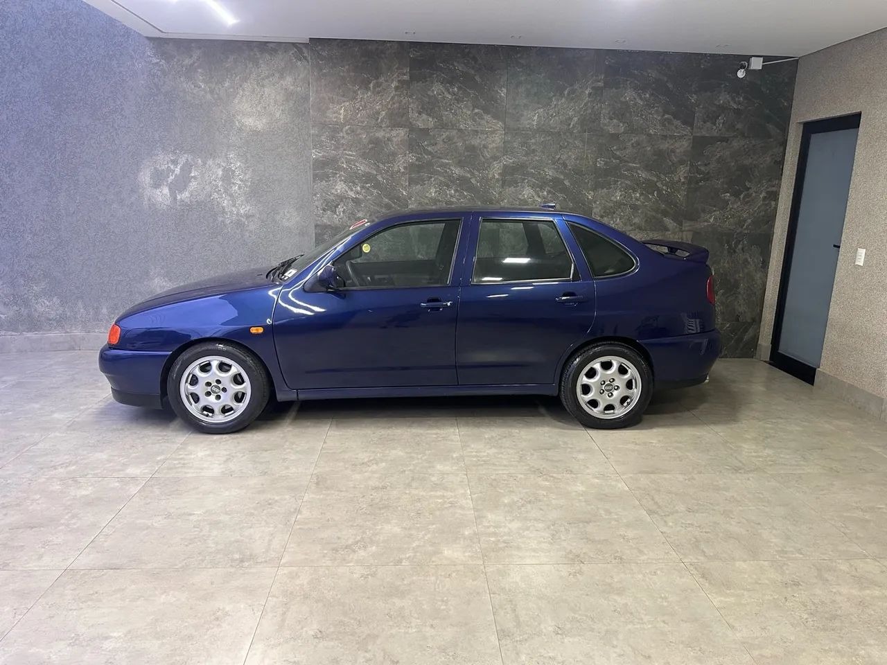 Seat Cordoba SXE 1.8 / GLX 1.8 4P 1997