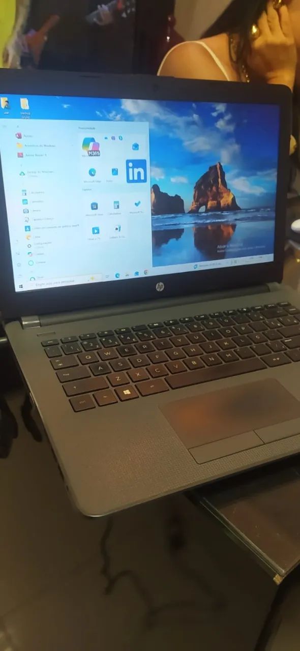 NOTEBOOK HP COREi3 - EXCELENTE ESTADO