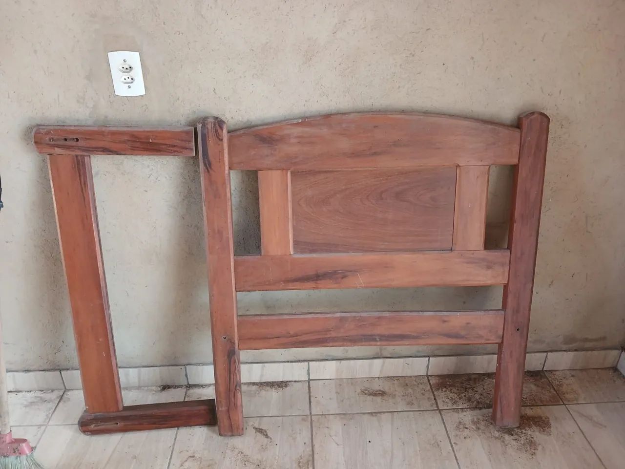 Cama de solteiro 