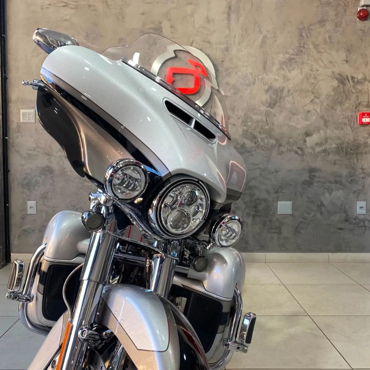CVO LIMITED FLHTKSE - Foto 3