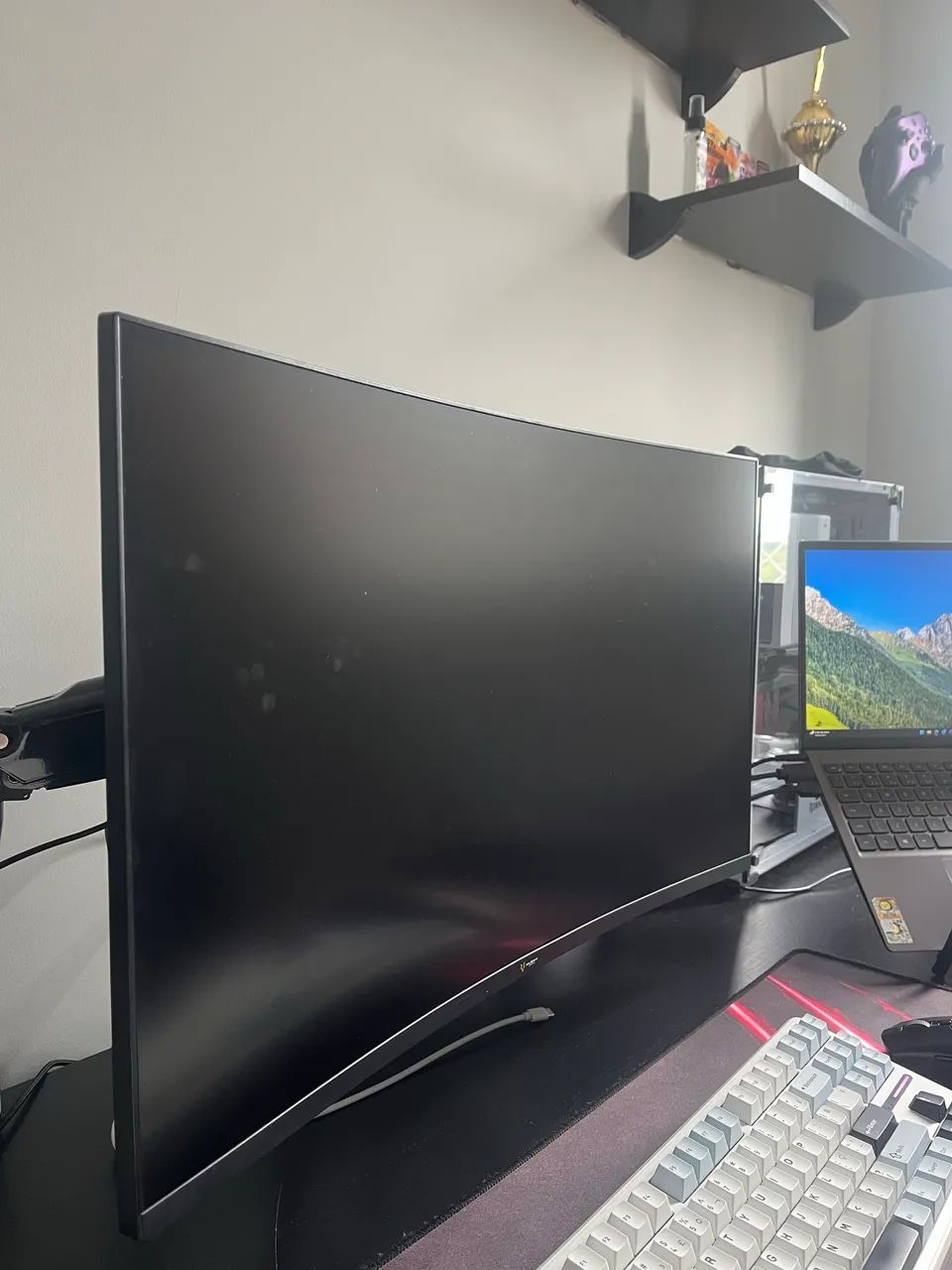 Monitor Husky 27 QHD Curvo - Foto 2