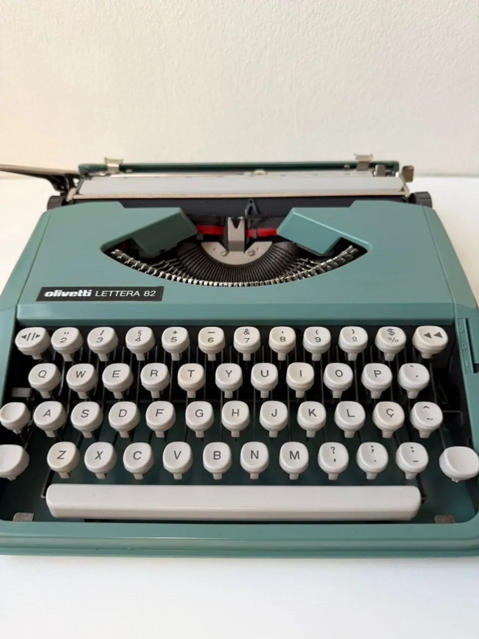 Máquina de Escrever Olivetti Lettera 82 - FUNCIONANDO E REVISADA - Foto 3