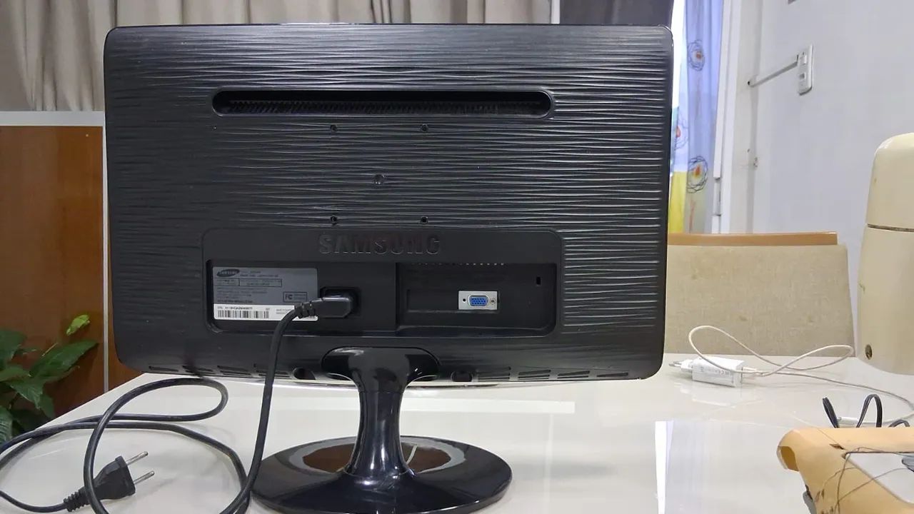 Monitor Samsung  - Foto 2