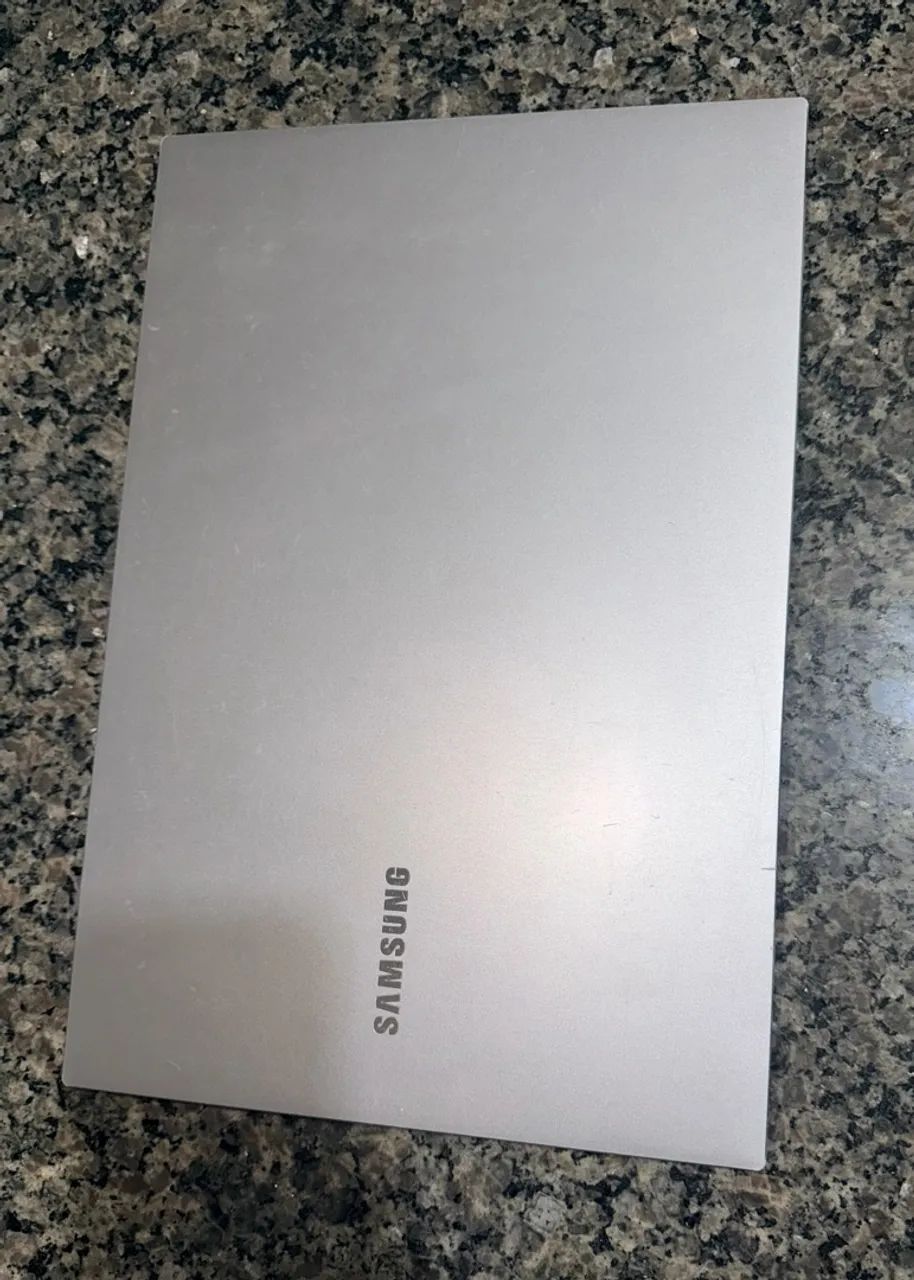 Notebook Samsung E20