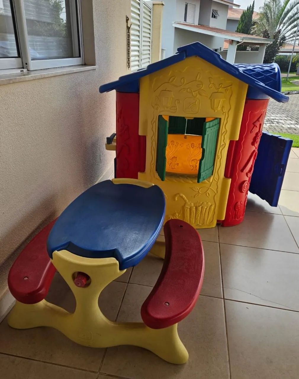 Vende casa e mesa de brinquedo  - Foto 3
