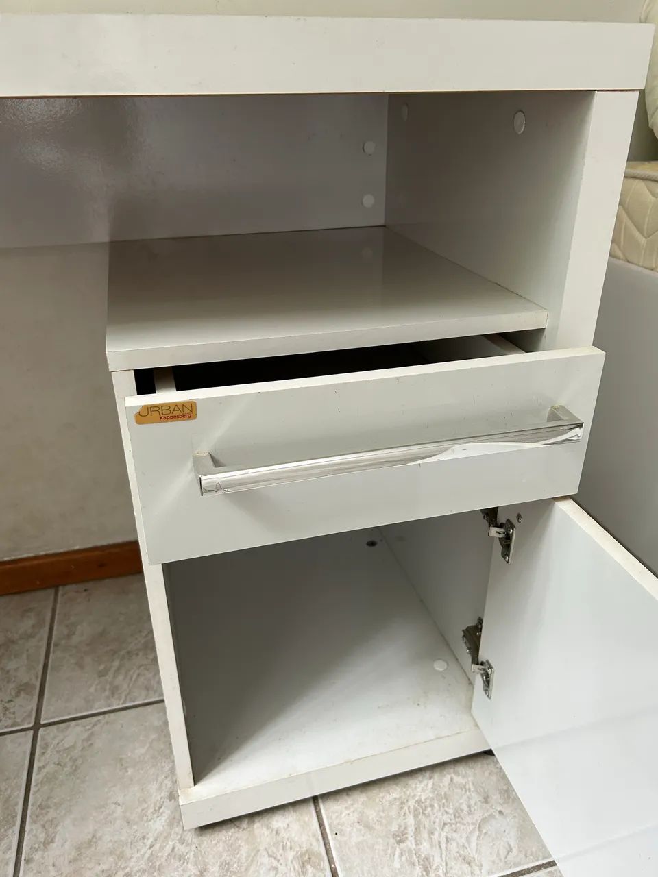 Escrivaninha 65126370284035122