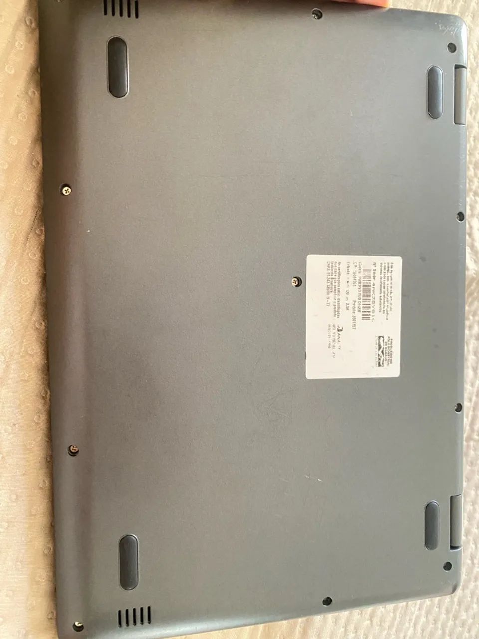 Vendo notebook para retirada de peças . 2/em 1 vira tablete  - Foto 3