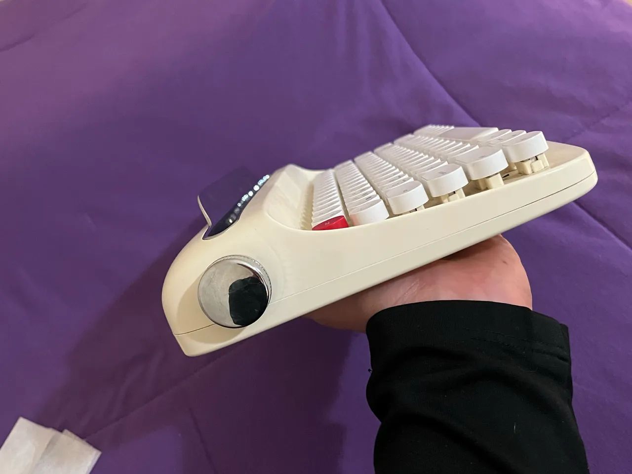  Teclado Bluetooth Actto Retro B303, estilo máquina de escrever - Foto 2