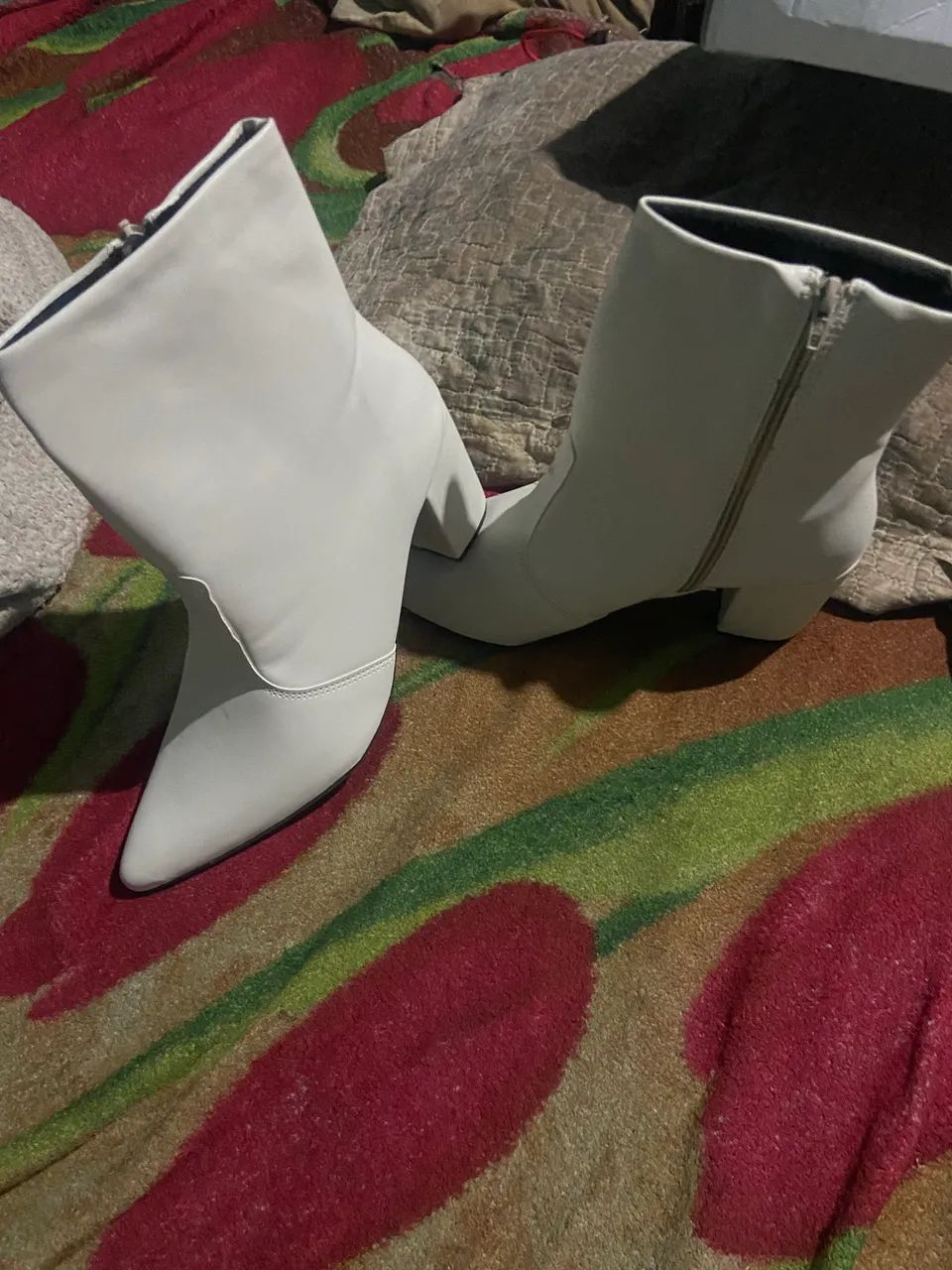 Bota nunca usada - Foto 3