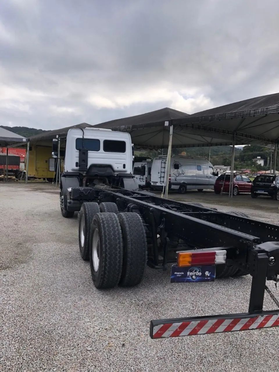 Mercedes Bens 3131 6X4 - Foto 3