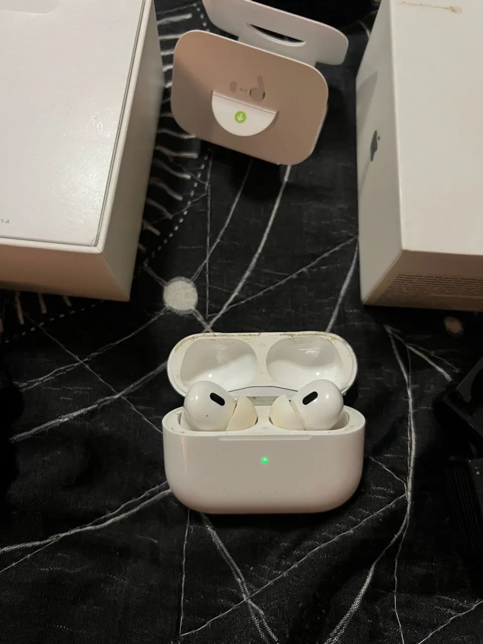 Apple AirPods Pro2 本体 箱あり AirPods Pro 2 Original Apple Completo na Caixa + Cases | Leia