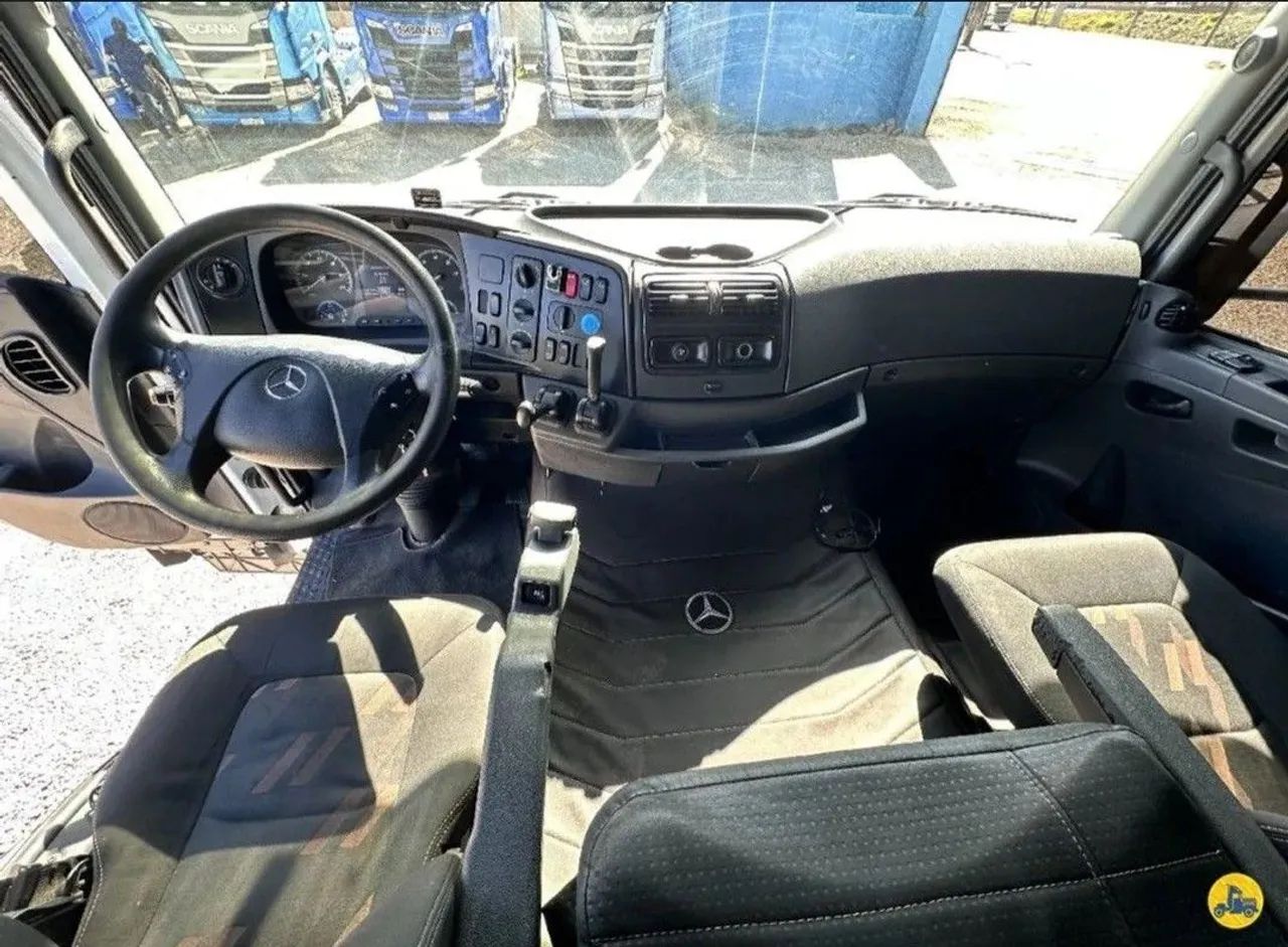 MB AXOR 2544 6X2<br>2019/2019<br>TETO ALTO<br>AUTOMÁTICO - Foto 6