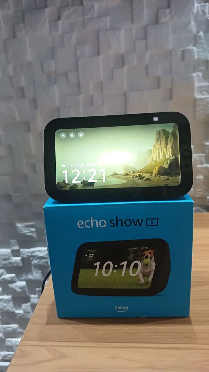 Alexa simi nova na caixa 