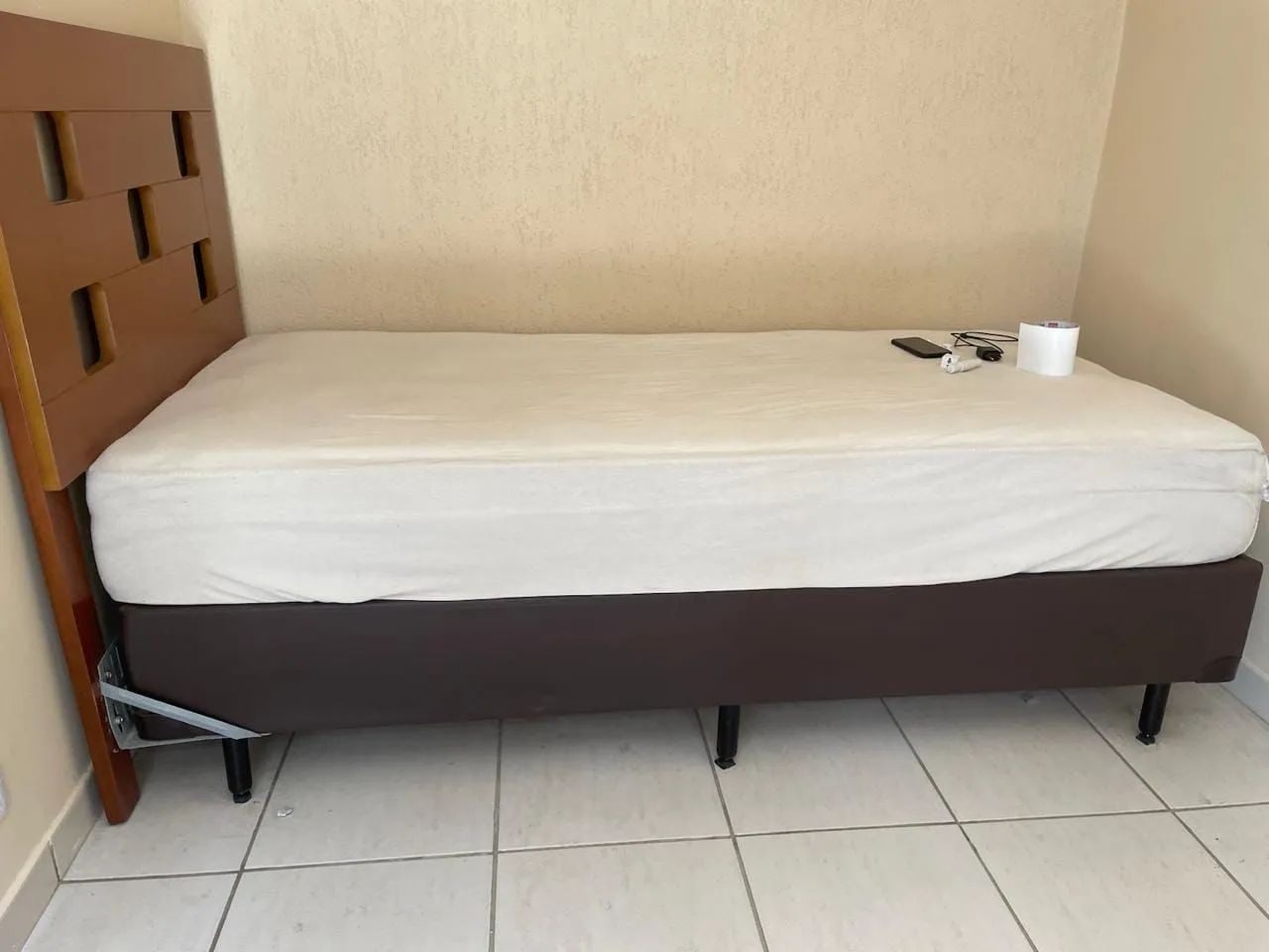 Cama