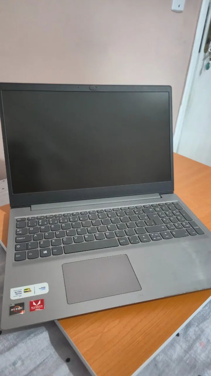 Notebook Lenovo Ideapad S145 - Ryzen 7 256GB SSD 8GB RAM - Foto 2