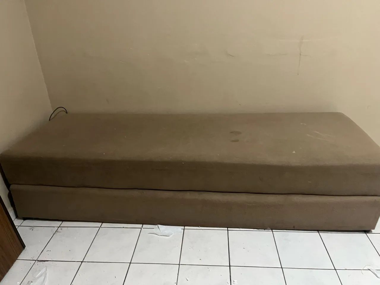 SOFÁ/BICAMA BEGE NO PRECINHO!  - Foto 2