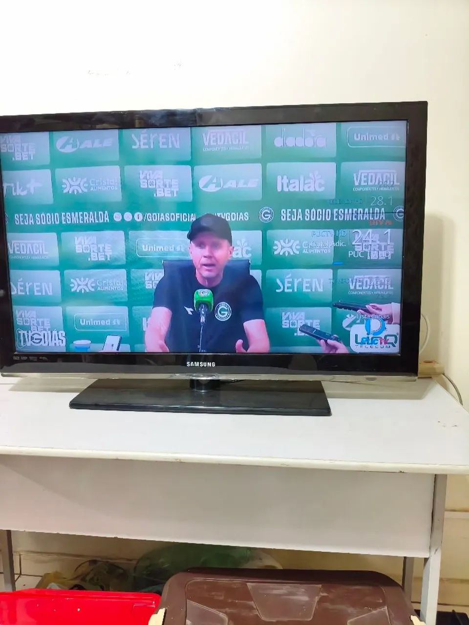 Vendo várias tvs smart de 32 a 50 polegadas com algumas não smart  - Foto 4