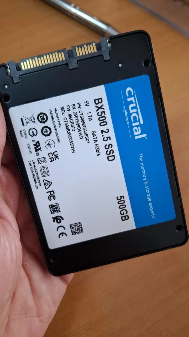 ssd crucial bx500