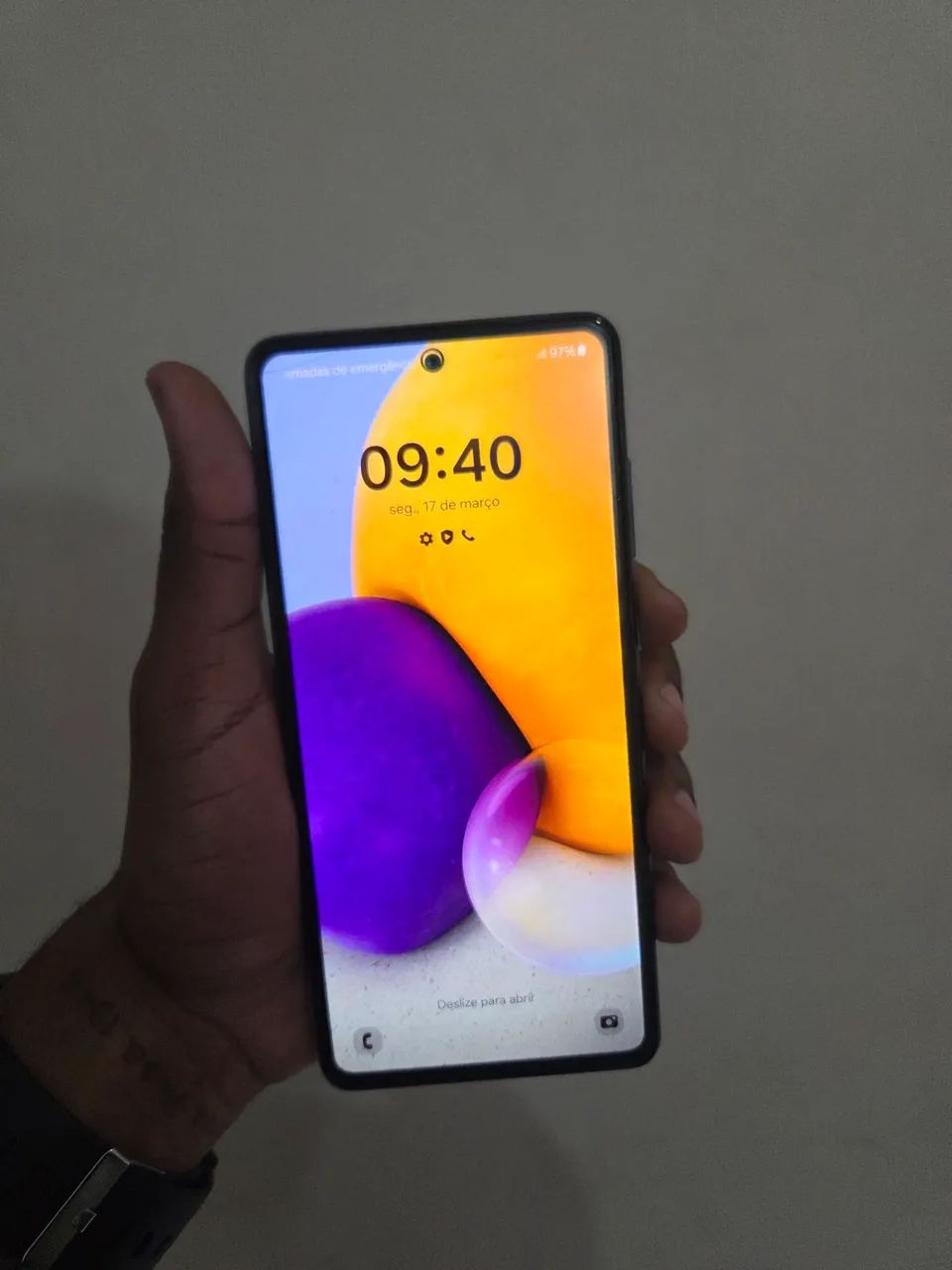 Samsung A72