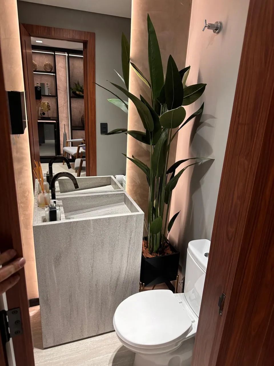 Pia balcão em corian para lavabo