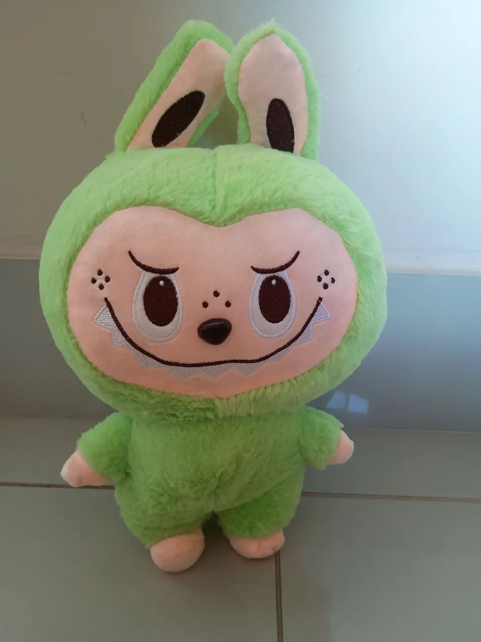 Boneco de pelúcia labubu verde 34cm