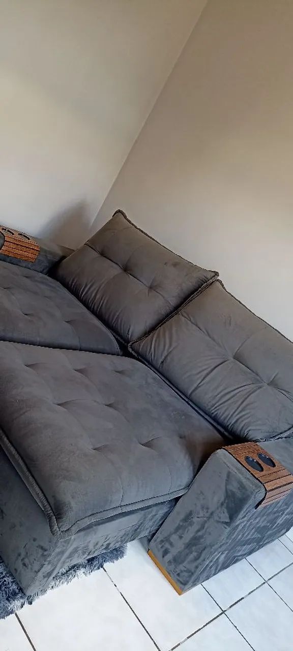 Vende-se sofá retrátil e reclinável