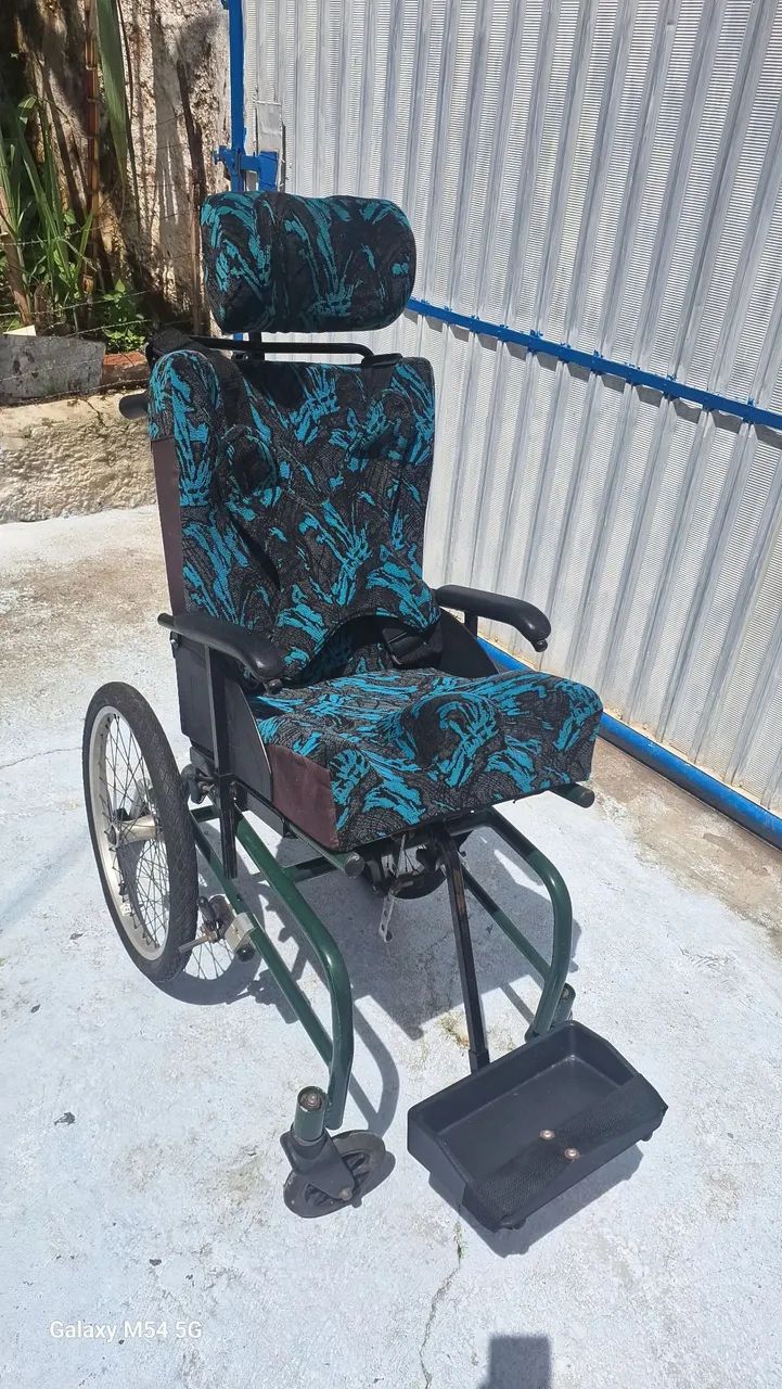Cadeira de Rodas - Foto 3