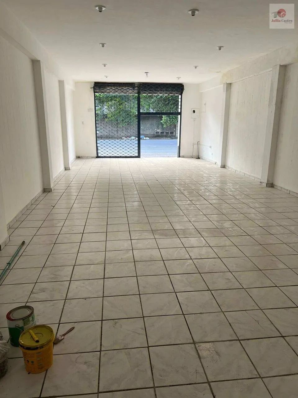 VENDO ÓTIMA LOJA/PONTO COMERCIAL COM 101m² NA AV. BEBERIBE - ENCRUZILHADA - Foto 2