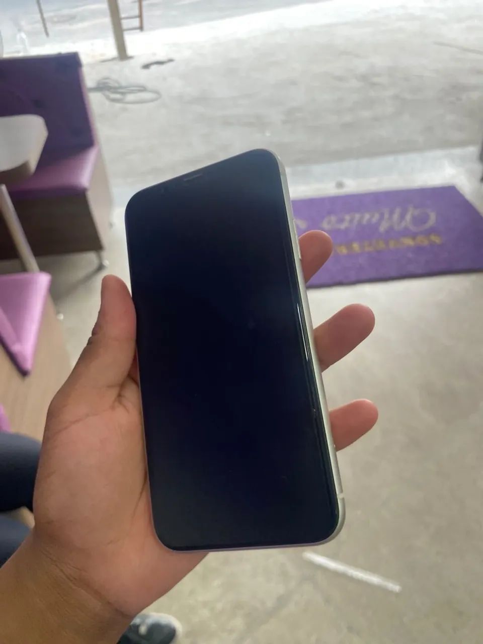iPhone 11