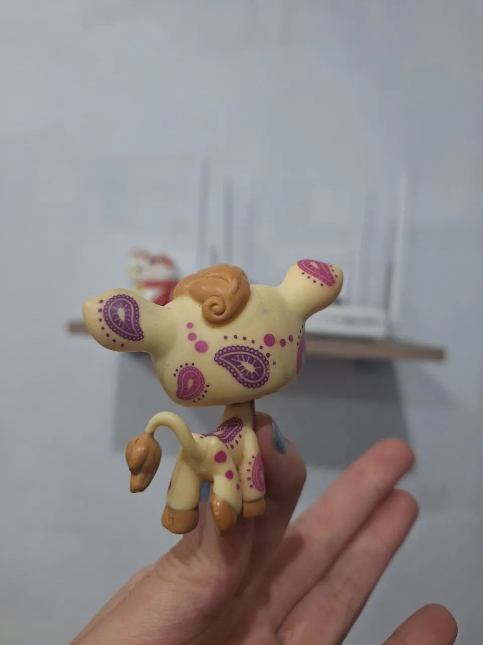 Miniatura boneco Littlestpet shop Vaca estampada rara LLPS  - Foto 2