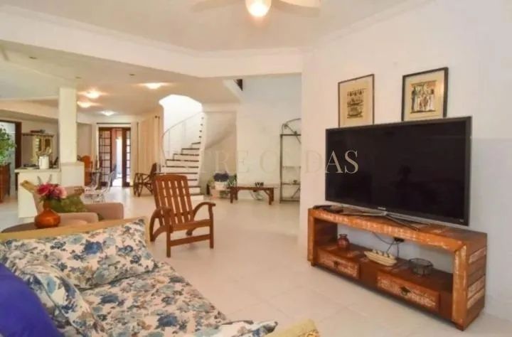 Casa com 4 quartos no bairro Jurerê, Florianópolis. - Foto 4