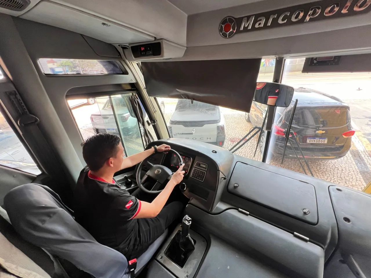 Ônibus Vw 17230 Marcopolo Viaggio 900 - Foto 4