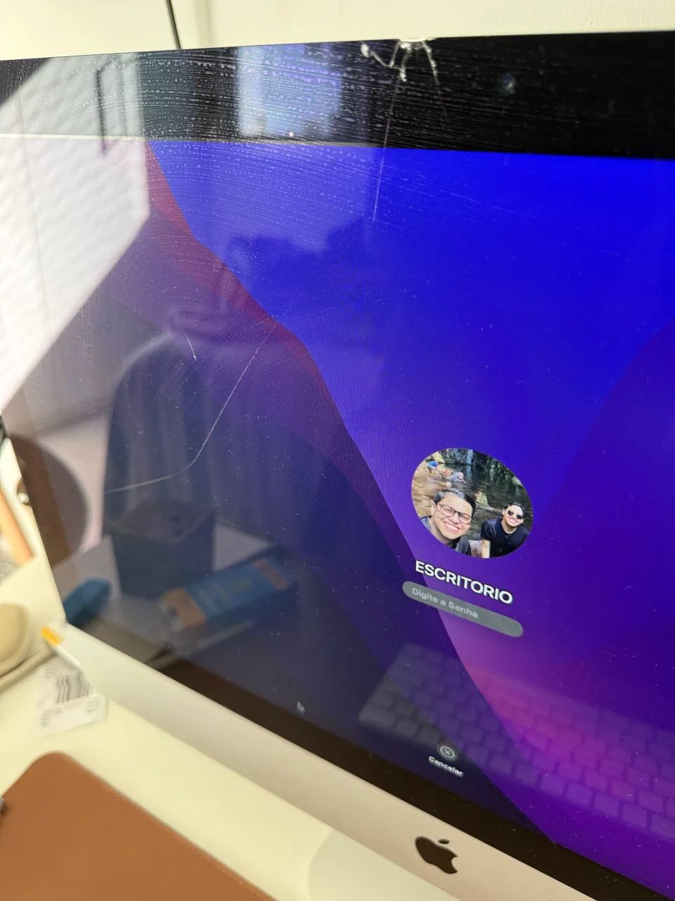 【Adobe搭載】iMac 21.5インチ ホワイト iMac (21.5-inch, Late 2015) - Computadores e Desktops - Jardim