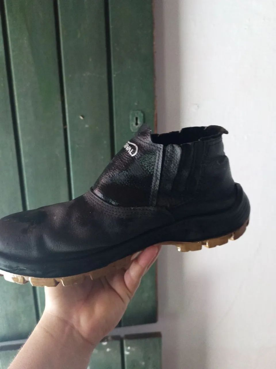 Bota com chapa de ferro tamanho 45 - Foto 2