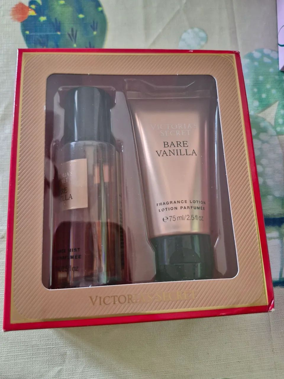 Kit Victoria's Secrets - Body Splash + Hidratante - Foto 4