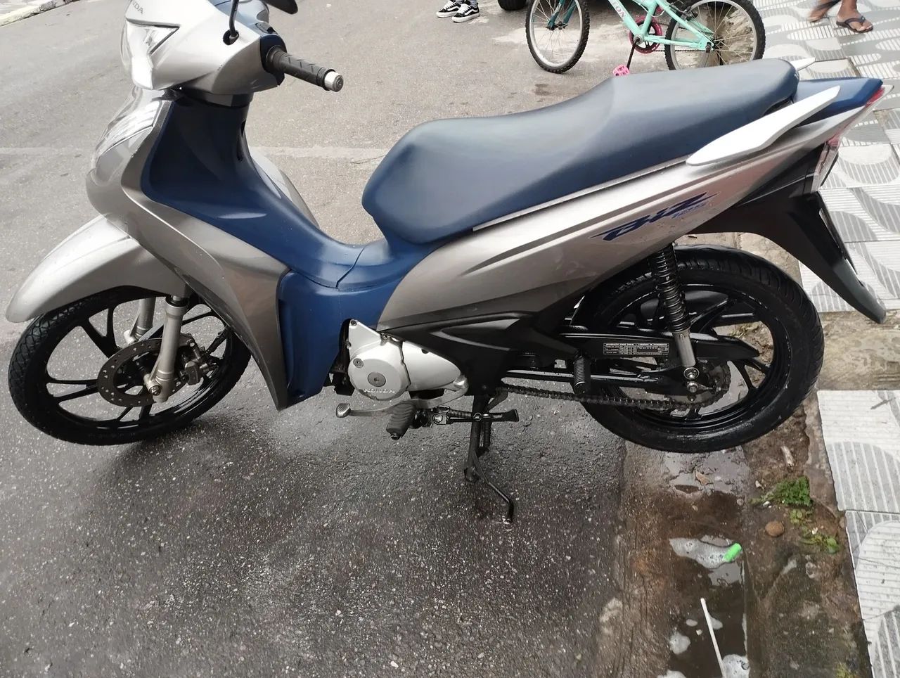 Biz 125 ex  - Foto 4