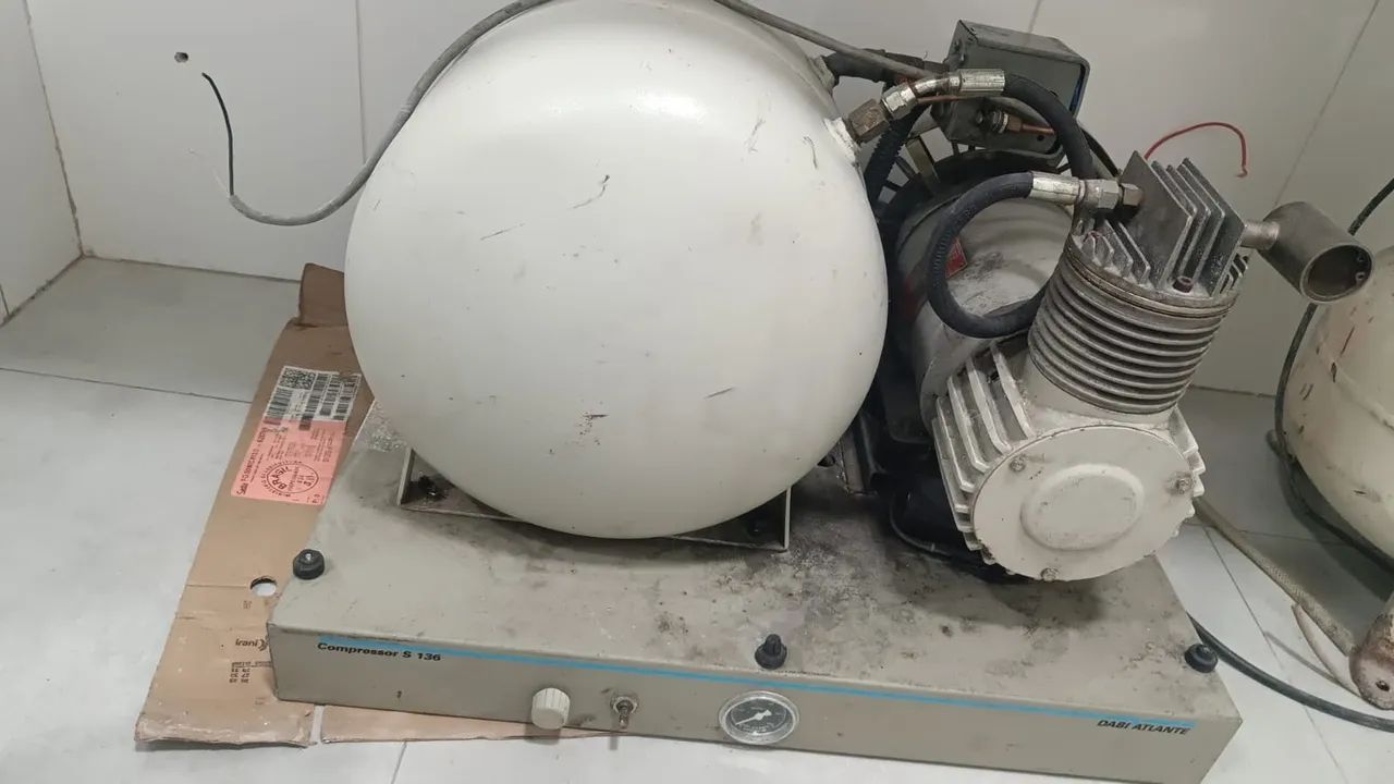 Compressor odontológico 