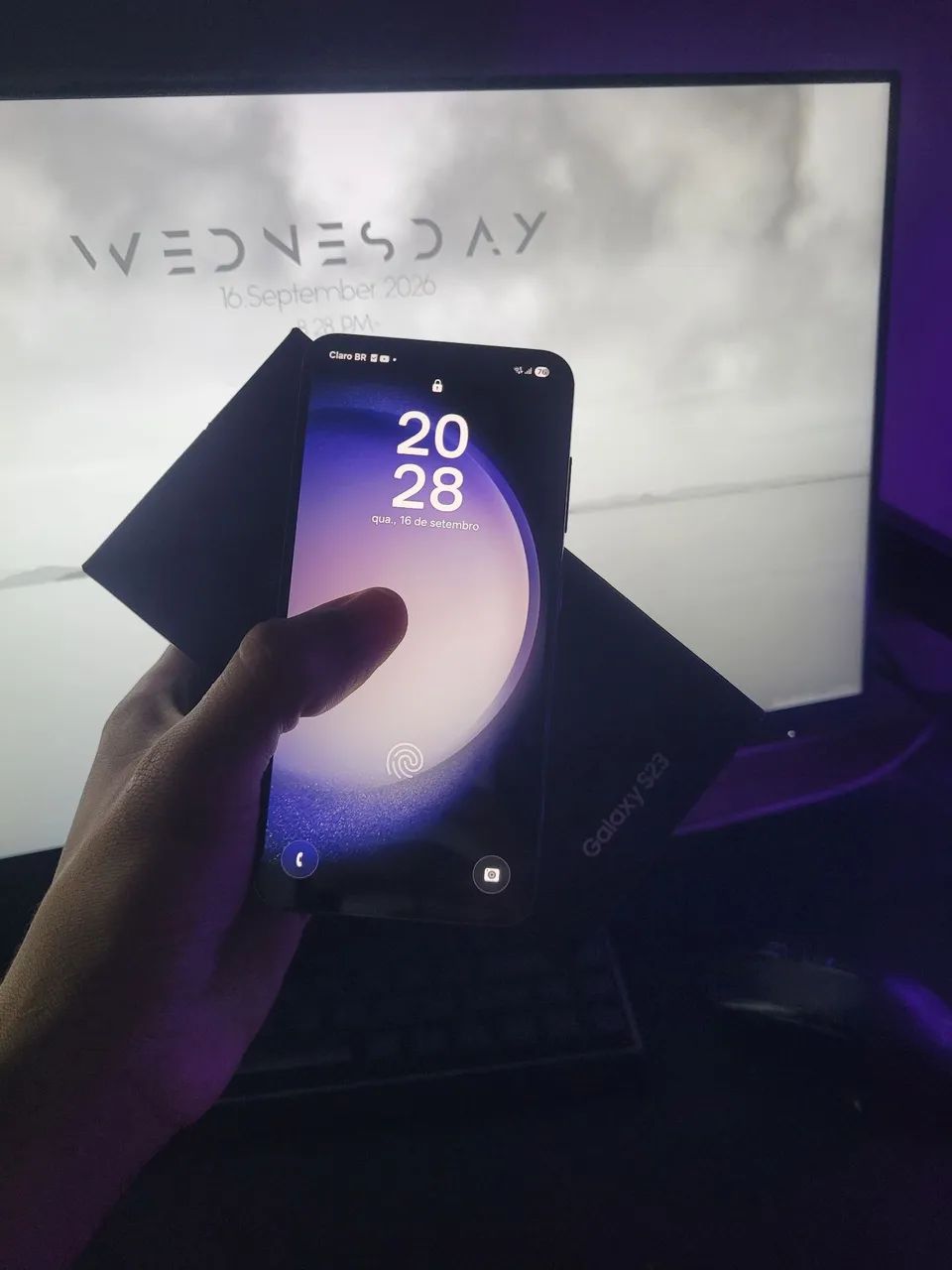 Samsung Galaxy S23 256GB Snapdragon 8 Gen 2