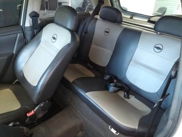 Chevrolet Celta 2011 02 Portas Básico - Foto 6