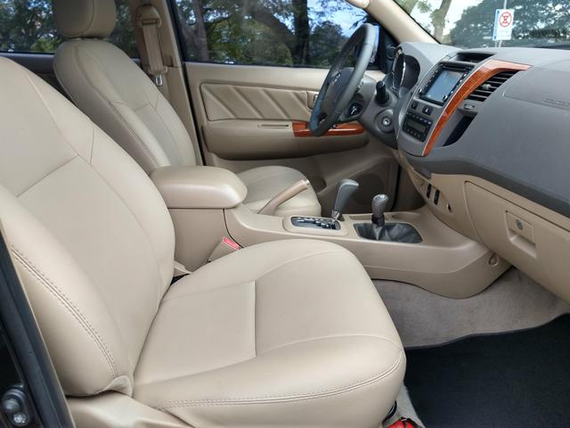 Hilux sw4 7 lugares 2011 - Foto 7
