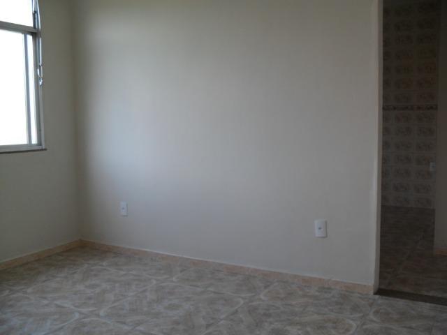 Apartamento- Tipo Casa - Varandão - 02 Qtos - Próximo a Av. Meriti - Vila Penha - Foto 7