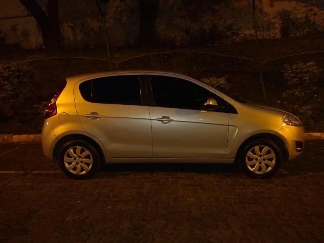 Fiat Palio Attractive 2014 1.0 8V Flex 4 portas Manual R$24.500 - Foto 16