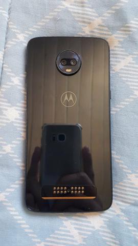 Moto z3 play e moto G4 troco os dois por iPhone ou outro superior - Foto 2
