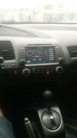 Honda Civic LXS 1.8 2010 - Foto 2