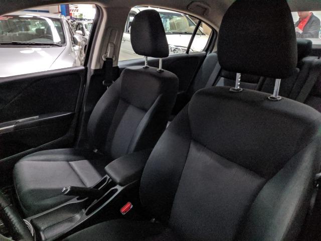 Honda City EX 1.5 Flex Prata 2017 (Automático + Baixa KM) - Foto 9