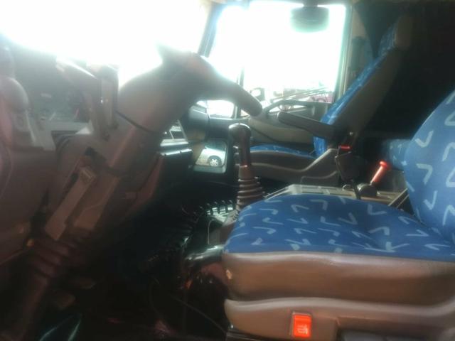 Vende_se caminhão Iveco ou troco em pá carregadeira w20 - Foto 8
