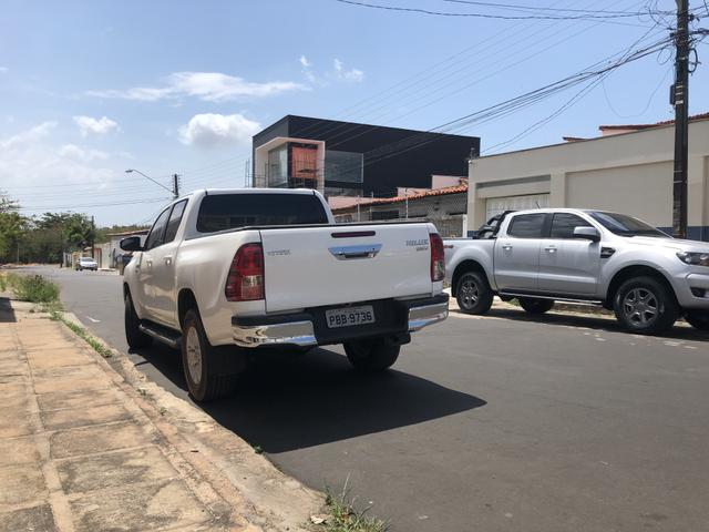 Hilux 17/17 SRV Flex 4x2 Aut - Foto 3
